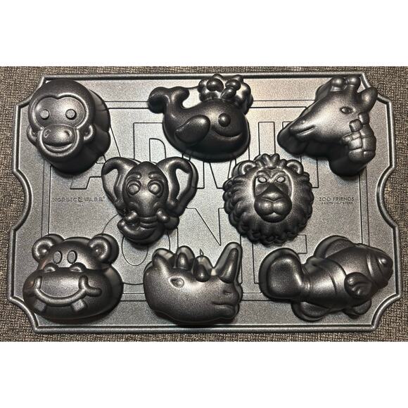 Nordic Ware Zoo Friends Muffin Tin Cake Pan Monkey Elephant Giraffe  3 cups - Picture 1 of 4